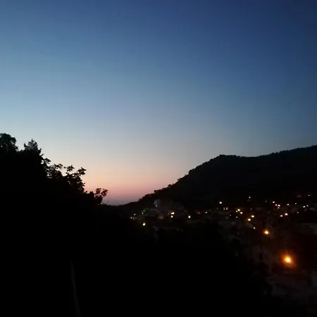 Apart-hotel Hanli *